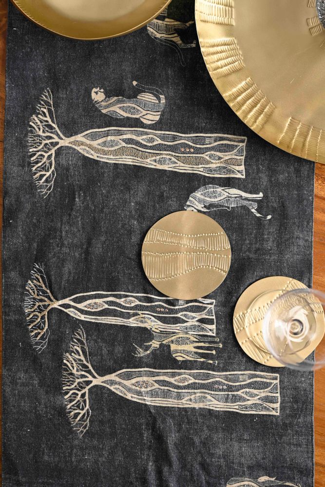 Assiettes de réception - Chemin de table, serviettes de table, porte-serviettes, sous-verres, dessousde plat, céramiques, planches à fromage, couteaux à fromage - STUDIO ABACA