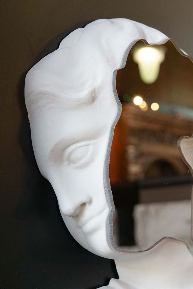 Mirrors - The Venus Mirror - LO CONTEMPORARY