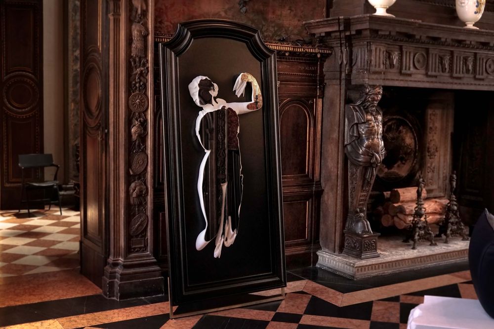 Mirrors - The Venus Mirror - LO CONTEMPORARY