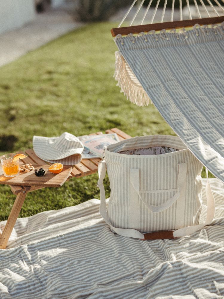 Lawn chairs - HAMMOCK - BUSINESS & PLEASURE CO.