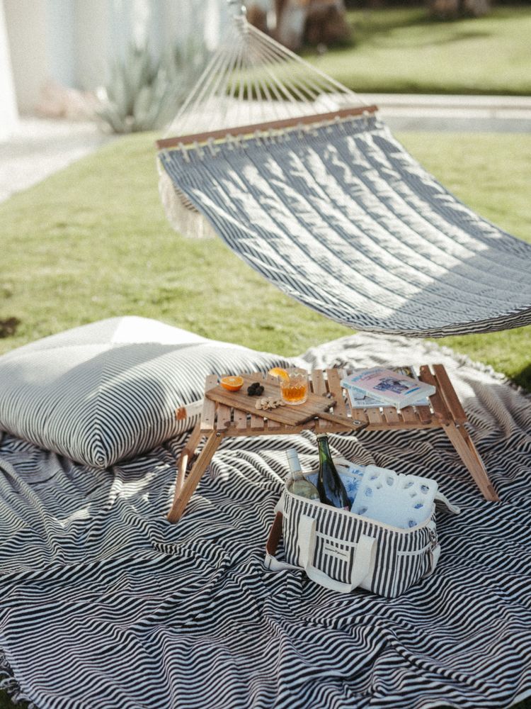 Lawn chairs - HAMMOCK - BUSINESS & PLEASURE CO.