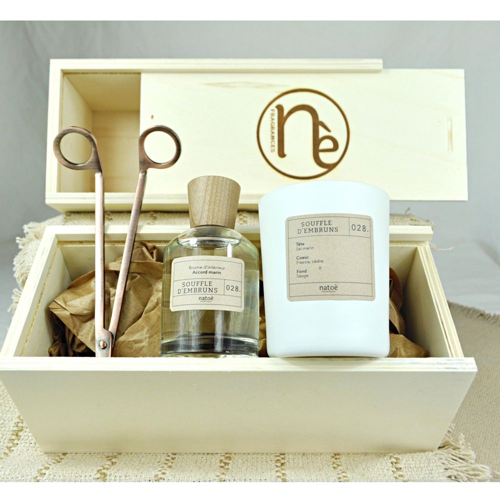 Coffrets et boîtes - COFFRET POUR NOEL BOUGIE+BRUME+COUPE MECHES - NATOÈ FRAGRANCES
