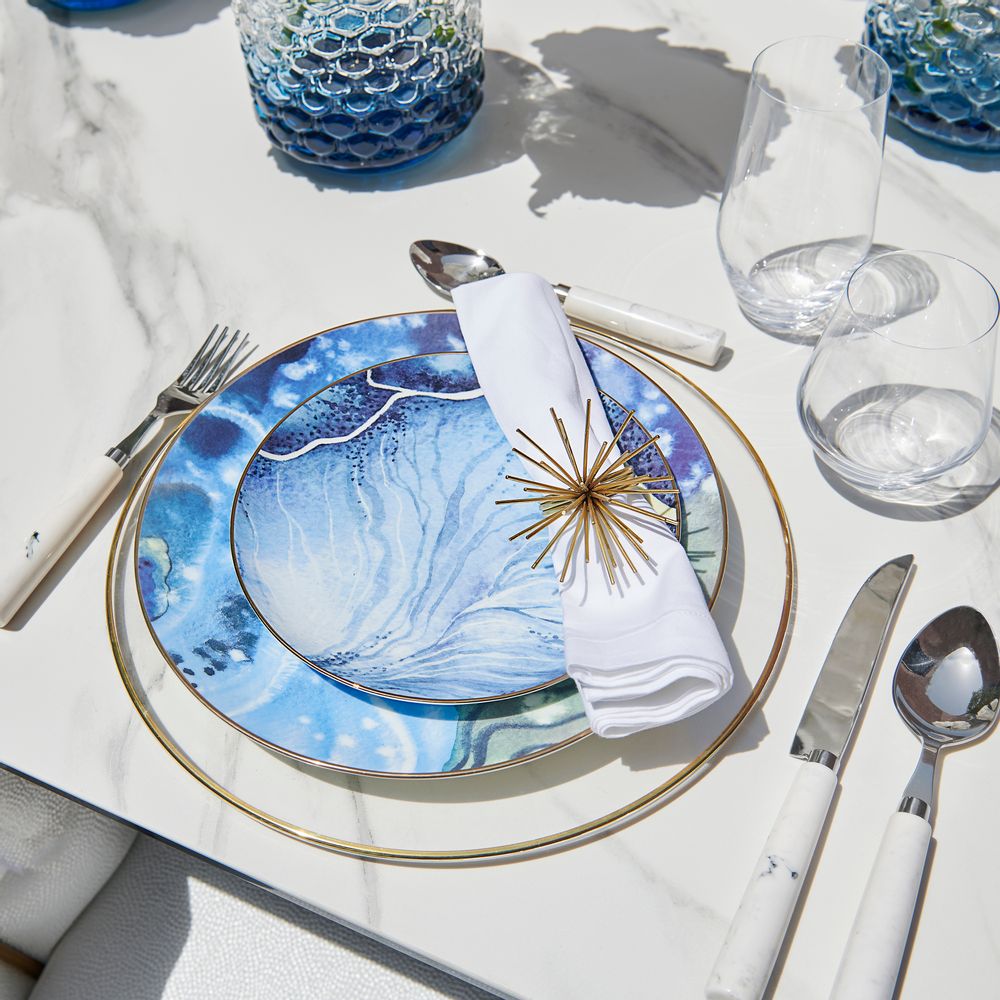 Assiettes au quotidien - Jeu d'assiettes plates Iris en marbre - AURA LIVING