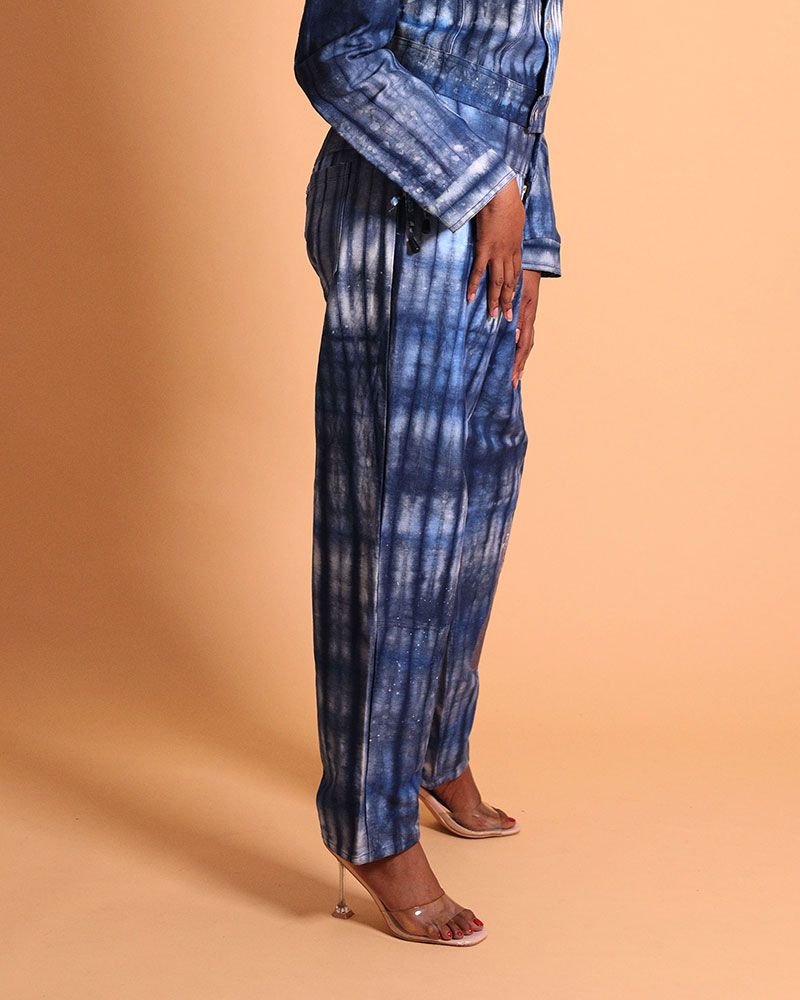 Apparel - Women's high-waisted jeans — Expansion - KROSKEL