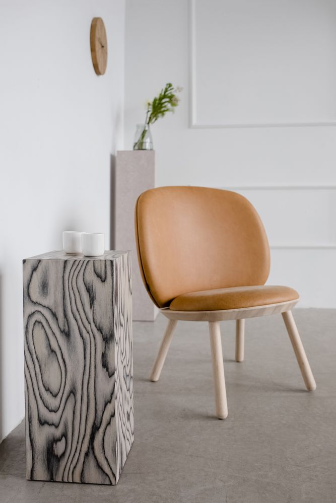 Fauteuils pour collectivités - Chaise basse Naïve - EMKO