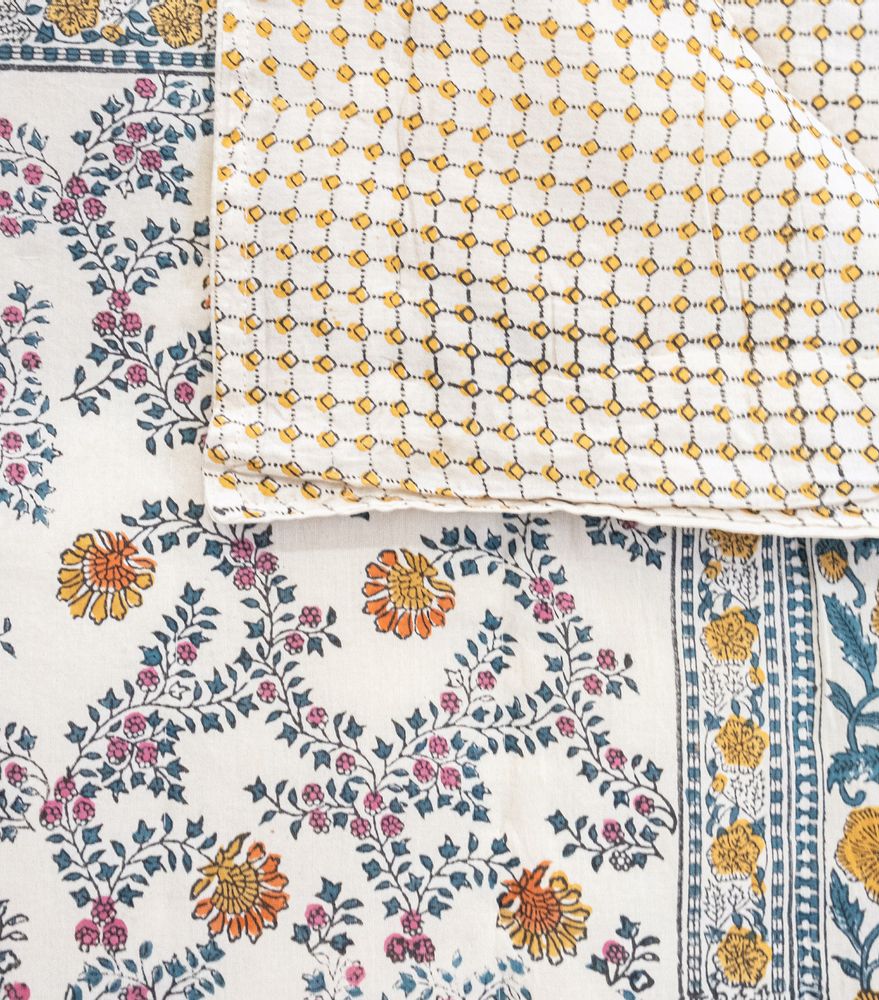 Bed linens - ANIMA - QUILT B OFFWHITE - JAMINI BY USHA BORA