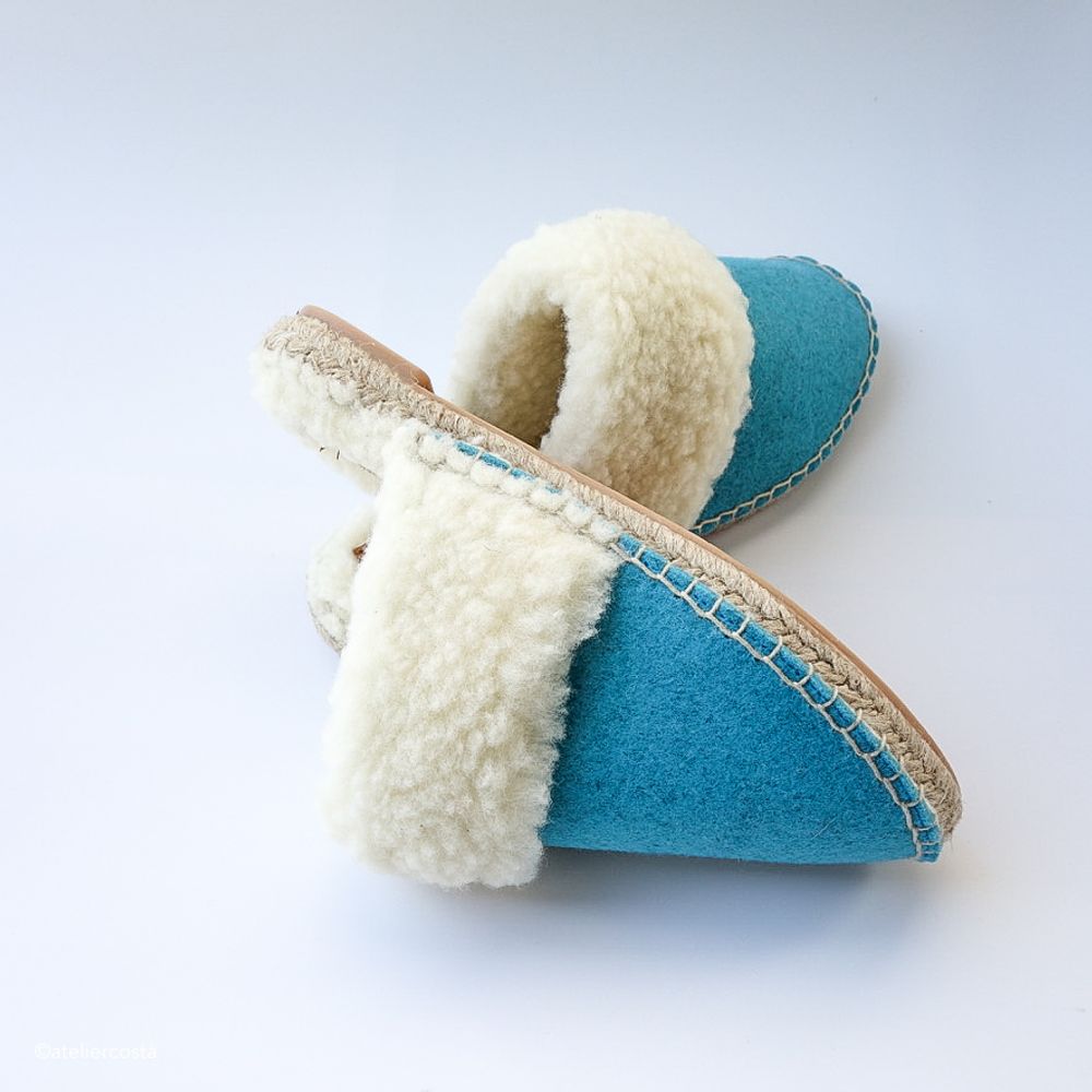 Homewear - Pamper Your Feet Sustainably: Felt-Like Recycled Wool Slippers - ATELIER COSTÀ