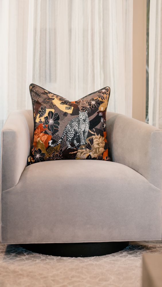 Cushions - Dark Nature - NUR PILLOW