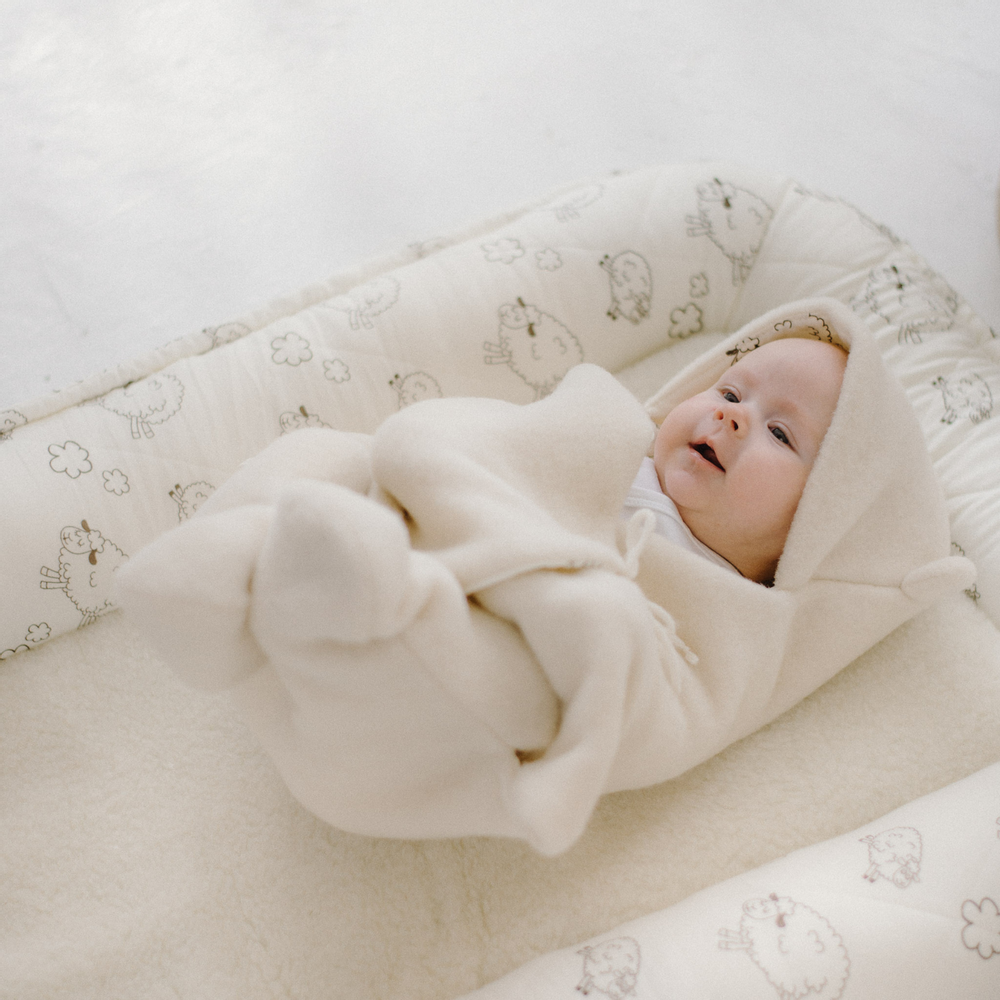 Children's fashion - WOOL PRODUCTS FOR CHILDREN - FLOKATI NATURAL WOOL PRODUCTS