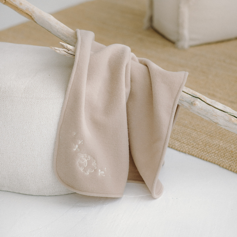 Children's fashion - WOOL PRODUCTS FOR CHILDREN - FLOKATI NATURAL WOOL PRODUCTS