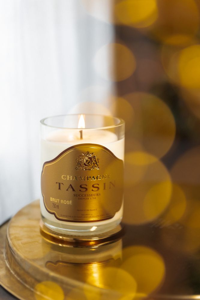 Tassin Brut Rosé Luxury Scented Candle - Decorative objects - LUXURY  SPARKLE - Cotton - Glass