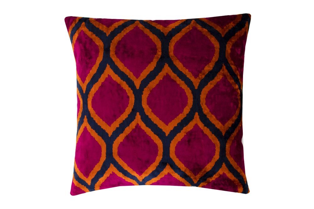 Coussins - Housse de coussin en velours İkat - DESIGNED BY CIHAN