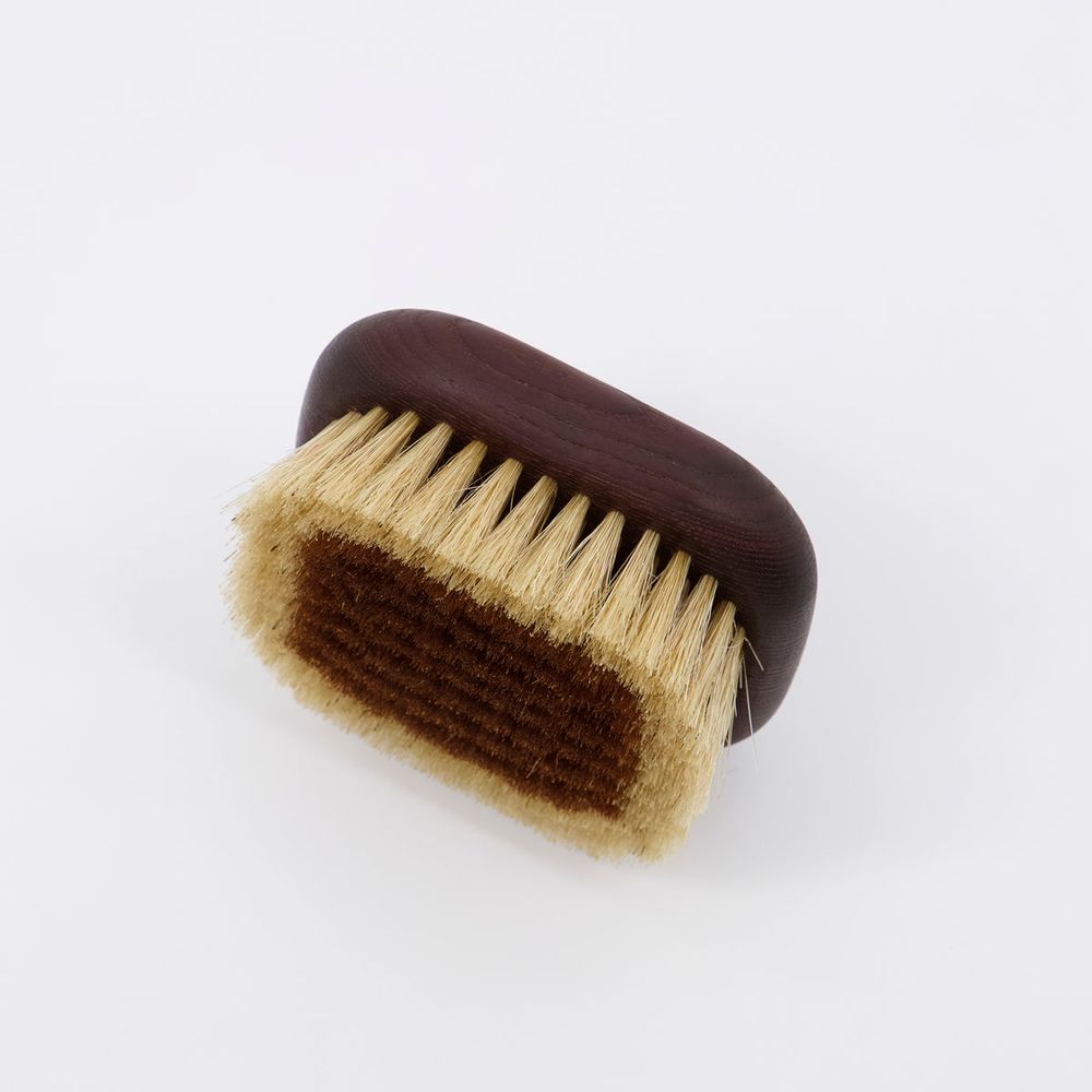 Beauty products - Borago ionic body brush - MERAKI