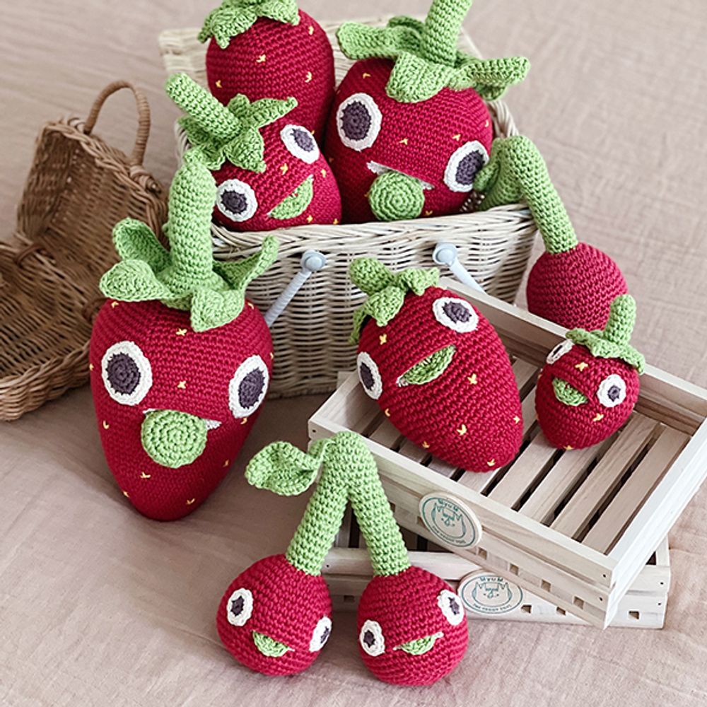 Toys - GEORGES STRAWBERRY - MUSIC BOX 100% ORGANIC COTTON - MYUM - THE VEGGY TOYS