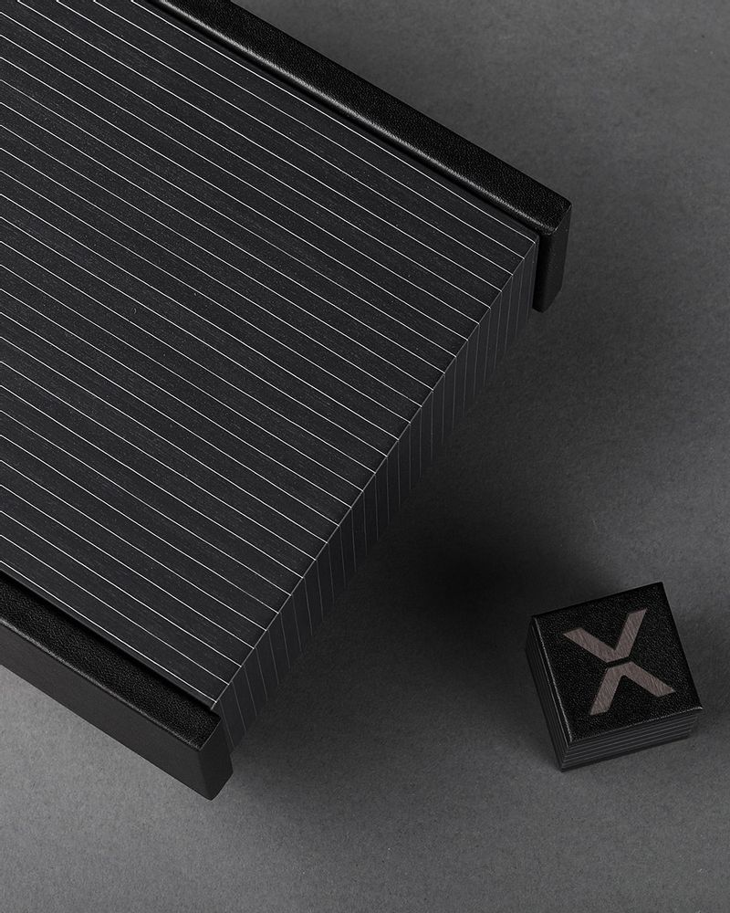 Unique pieces - Pinter Tic Tac Toe - MADHEKE