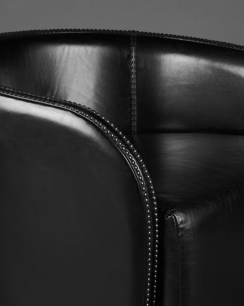 Chairs - Queens Casual Chair - MADHEKE