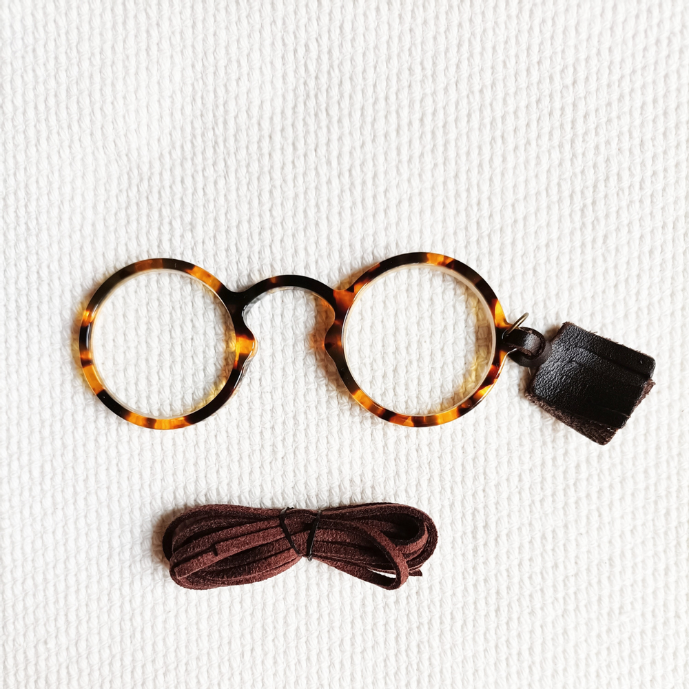 Glasses - Round Lorgnettes - FLIPPAN' LOOK