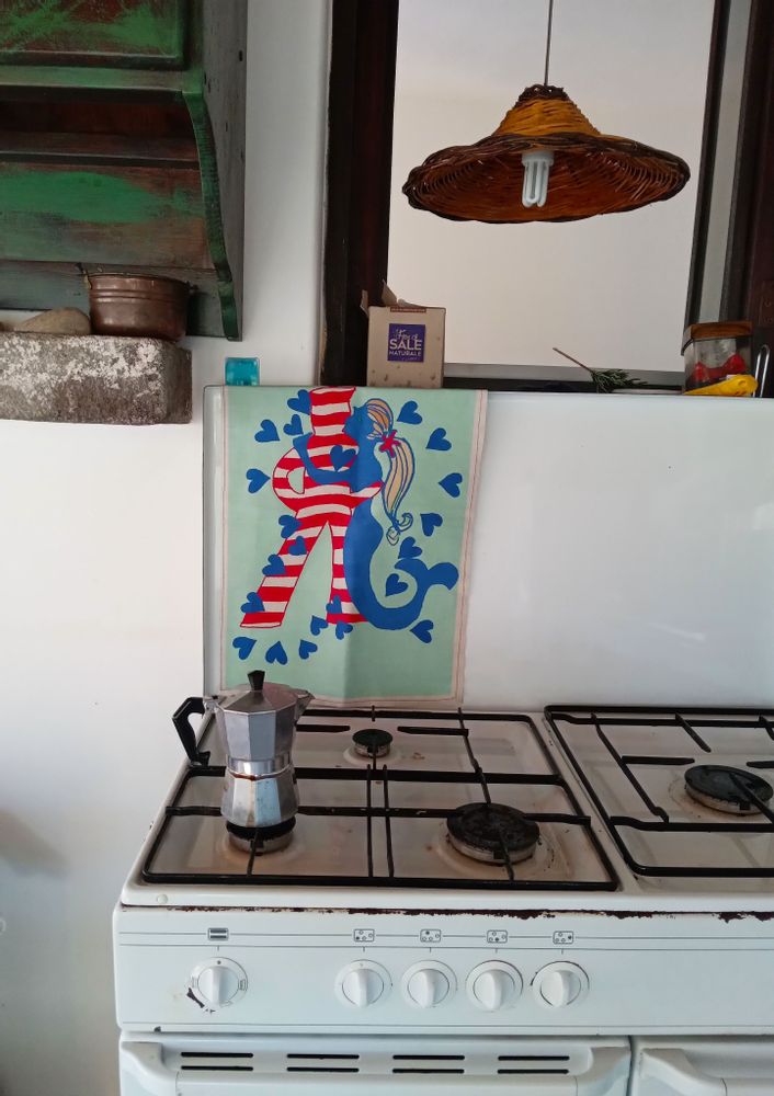 Tea towel - kitchen towel in linen and cotton with Love print - BACIO DEL MARINAIO