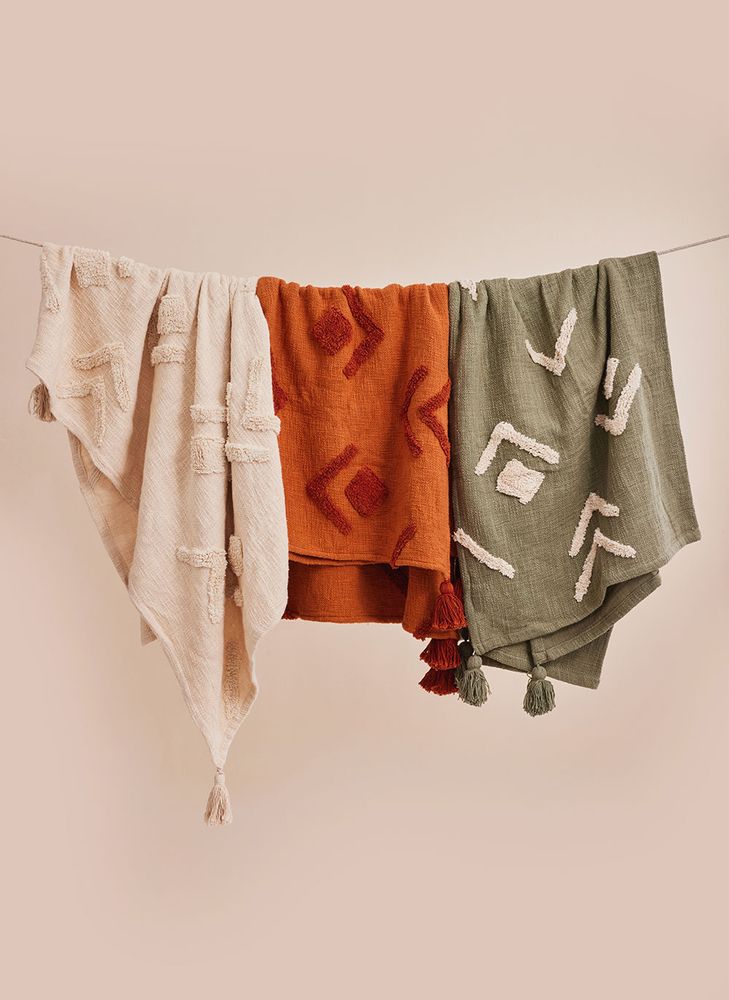 Customizable objects - Winter Handmade Boho Throw Blanket, - 127 x 152 cm - CASA AMAROSA