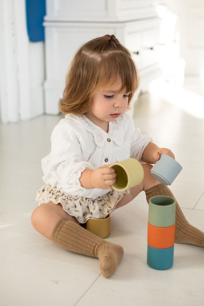 Jouets enfants - Gobelets à empiler en silicone - DËNA FRANCE