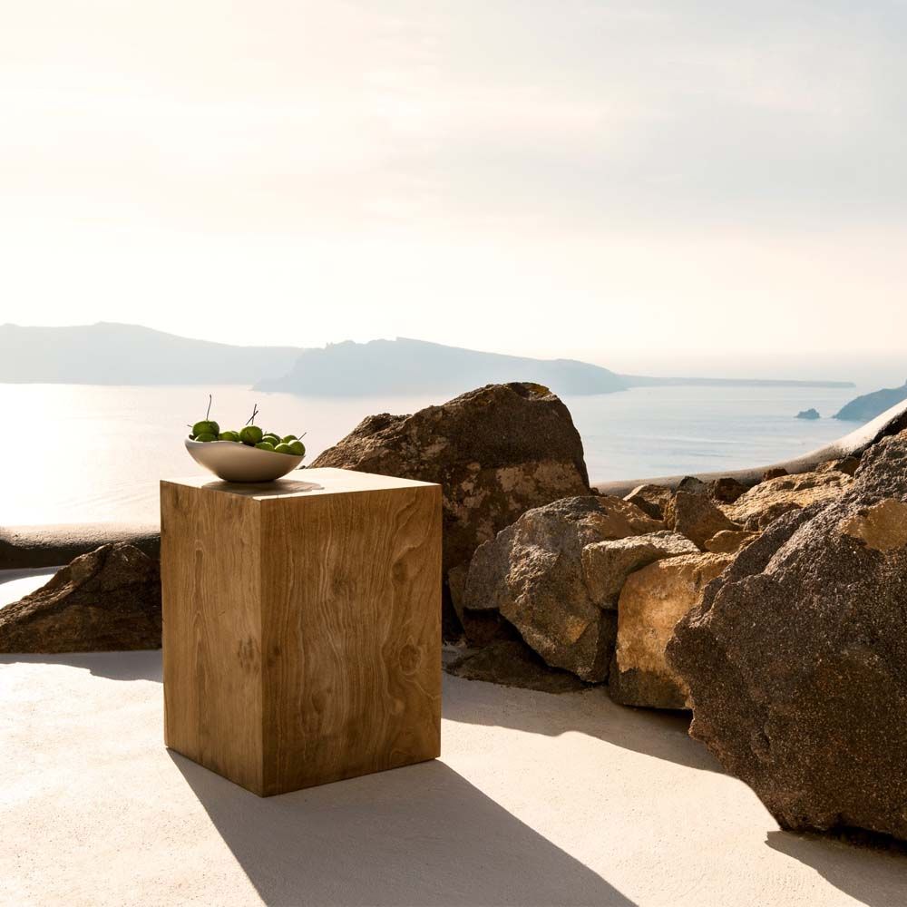 Stools - Roots side tables - MONOQI