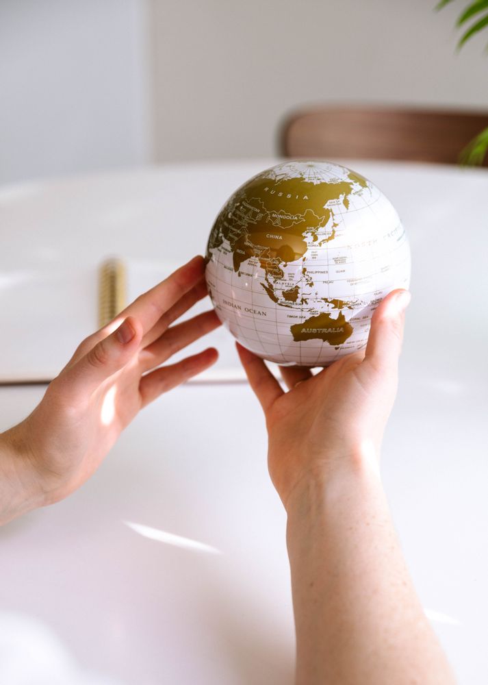 Gifts - Blue with Relief Map MOVA Cube - MOVA EUROPE