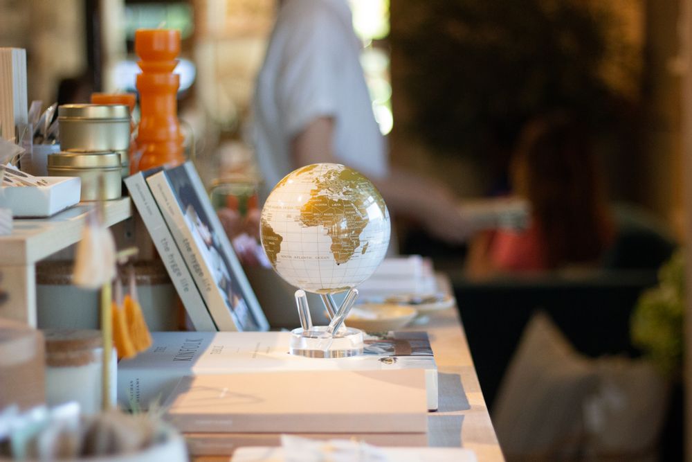 Gifts - Blue with Relief Map MOVA Cube - MOVA EUROPE