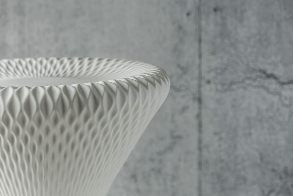 Desk lamps - EARTH TO HUMANITY by Ross Lovegrove - VISTA ALEGRE