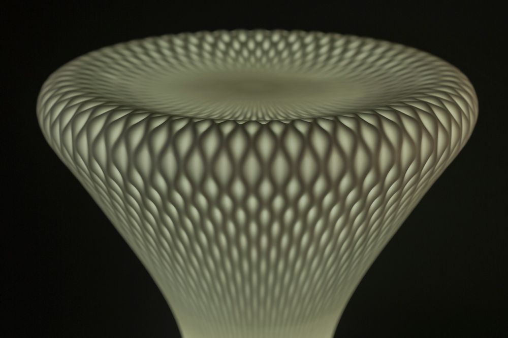 Desk lamps - EARTH TO HUMANITY by Ross Lovegrove - VISTA ALEGRE