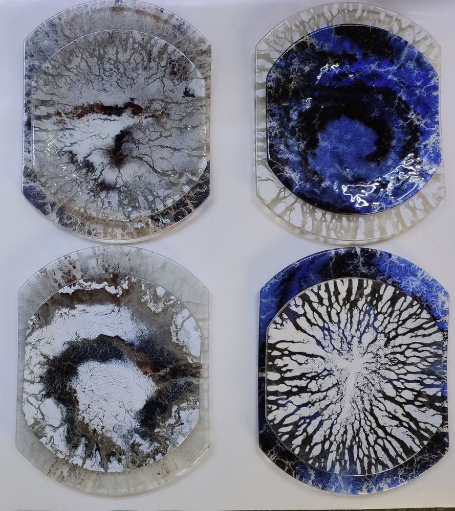 Assiettes de réception - Assiette de réception pans coupés verre fusing coloris variés . - RECYCLAGE DESIGN RÉANIMATEUR D'OBJETS R & D