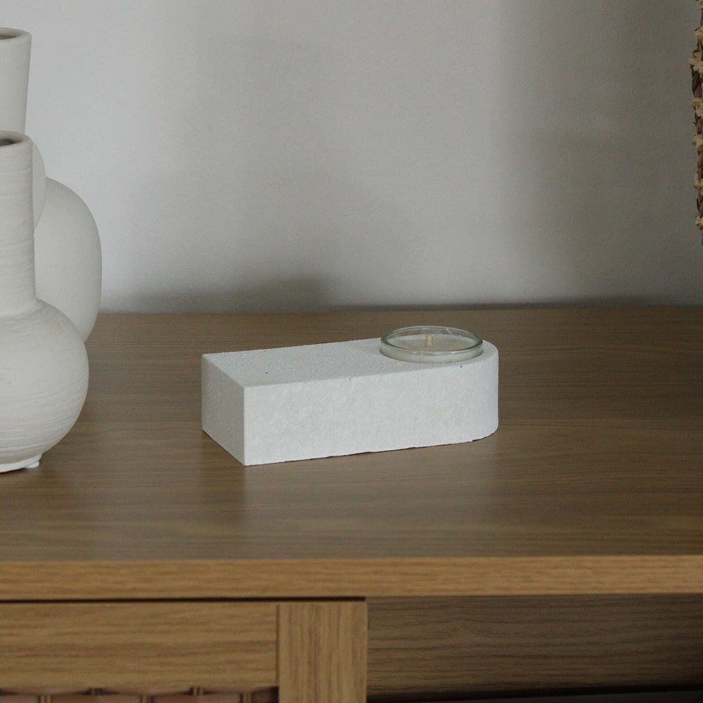 Objets design - Bougeoir arche en béton - AKARA