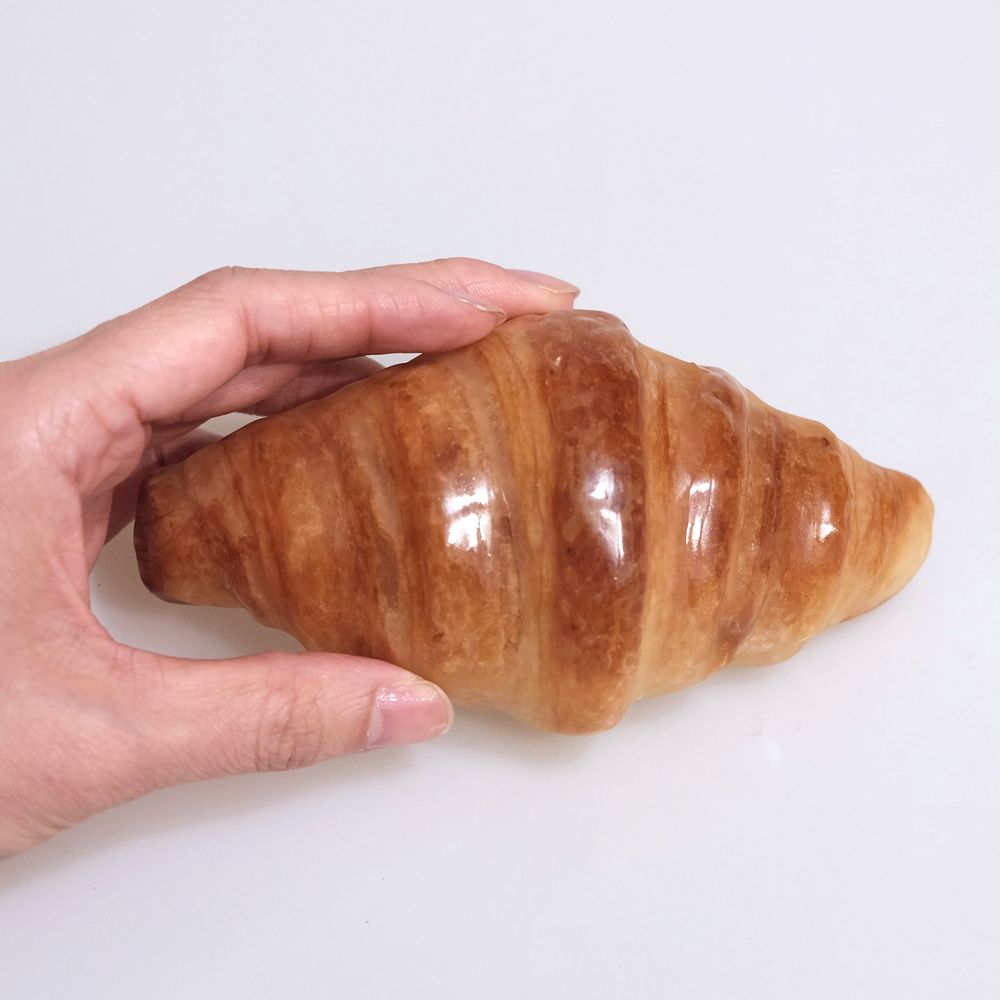 Gifts - PAMPSHADE Croissant Bread Lamp - YUKIKO MORITA
