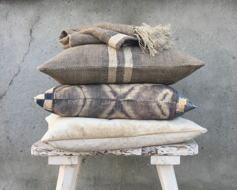 Coussins - Coussin Puck en lin et soie - ML FABRICS