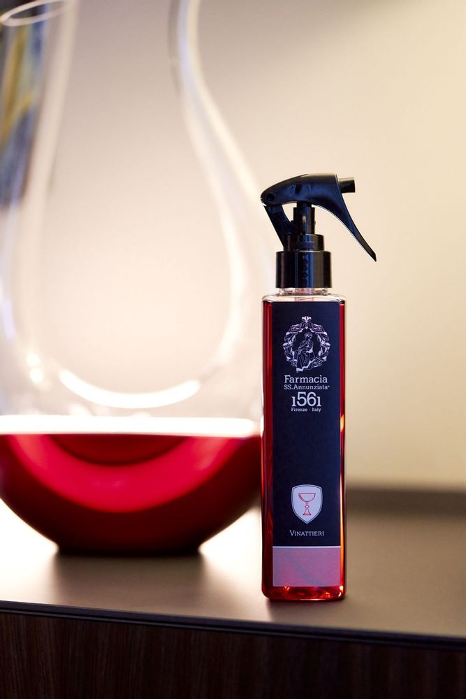 Home fragrances - ROOM FRAGRANCES - FRAGRANZE DELLE ARTI MAGGIORI e ARTI MINORI - FARMACIA SS.ANNUNZIATA DAL1561