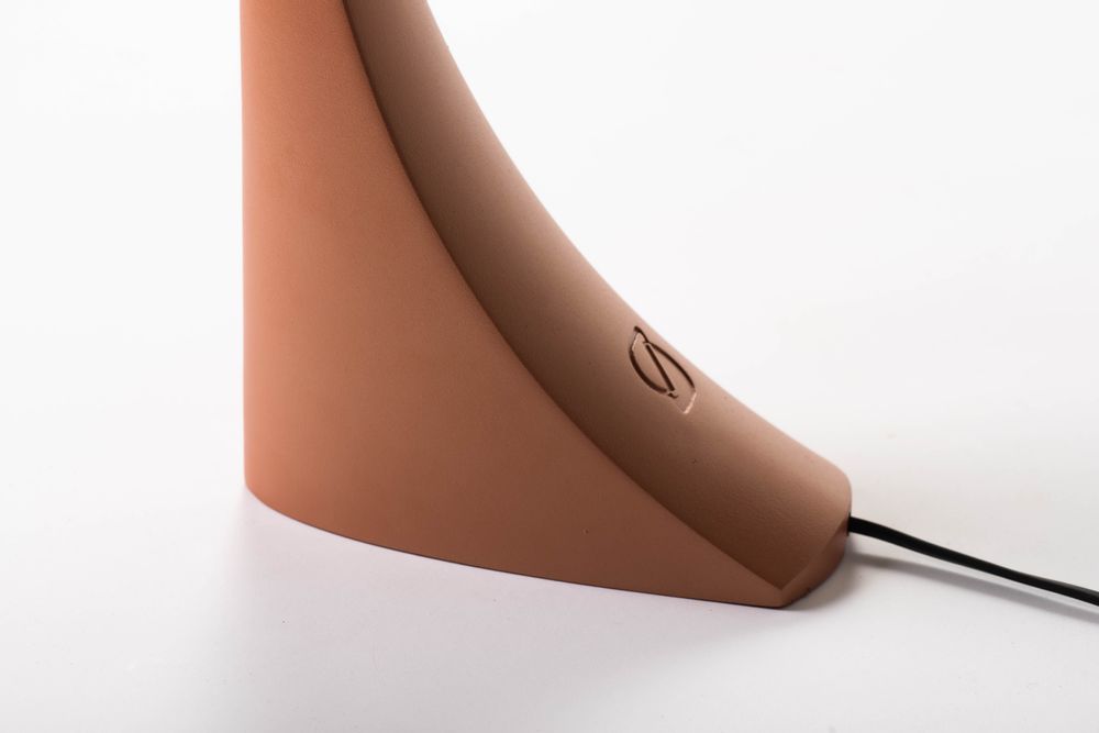 Table lamps - Silhouette I Table Lamp I Copper - SOFTICATED