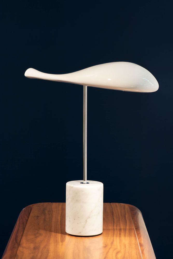 Table lamps - Flying Fish I Table Lamp I White - SOFTICATED