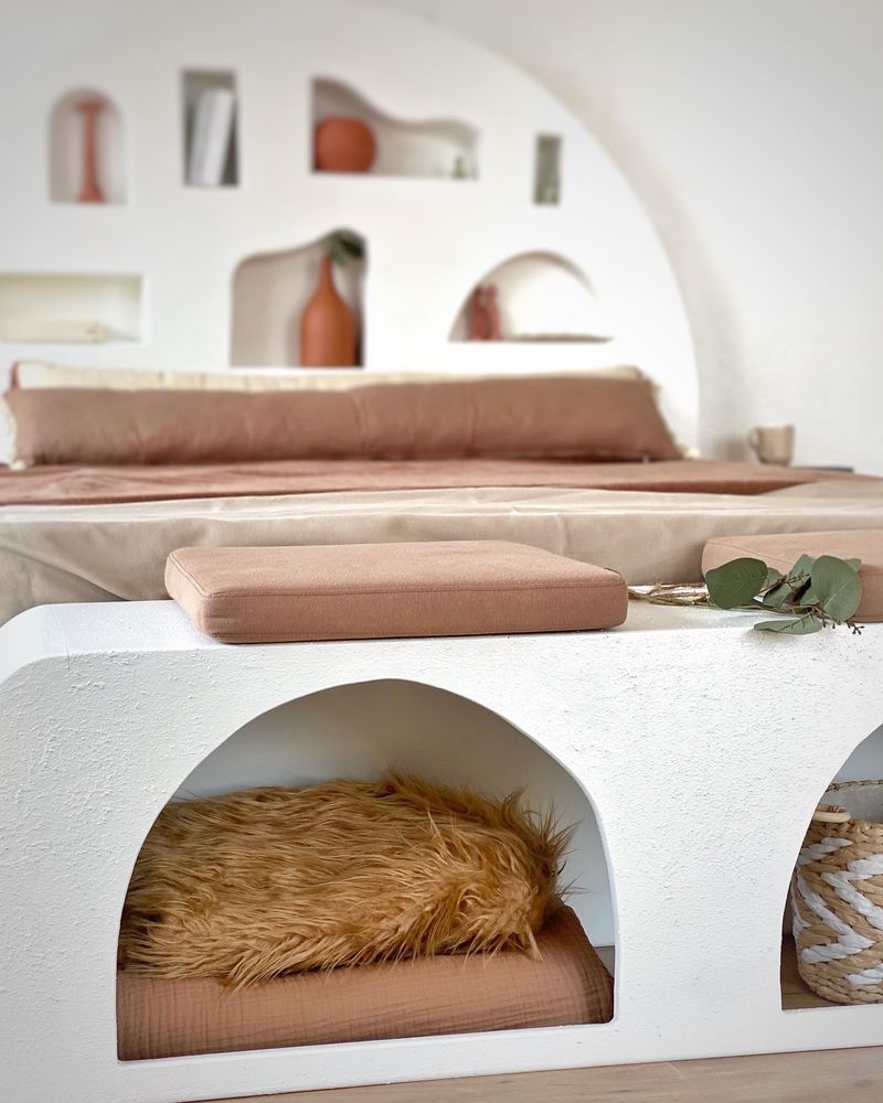 Hotel bedrooms - Meis Bench - BELIZE MAR