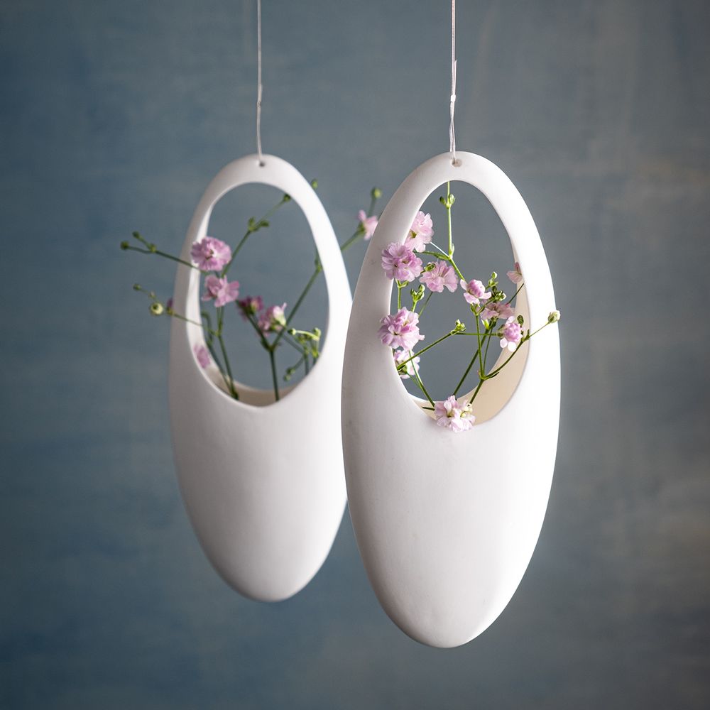 Vases - Vase ovale et rond FESTA, en porcelaine fine, fait a main - KLATT OBJECTS