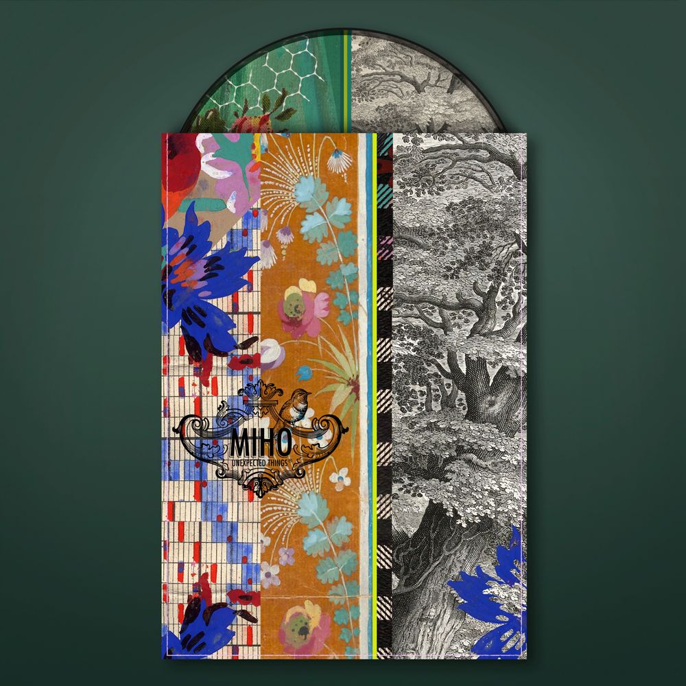Plateaux - Regal Roses - Plateau artisanal - MIHO UNEXPECTED THINGS