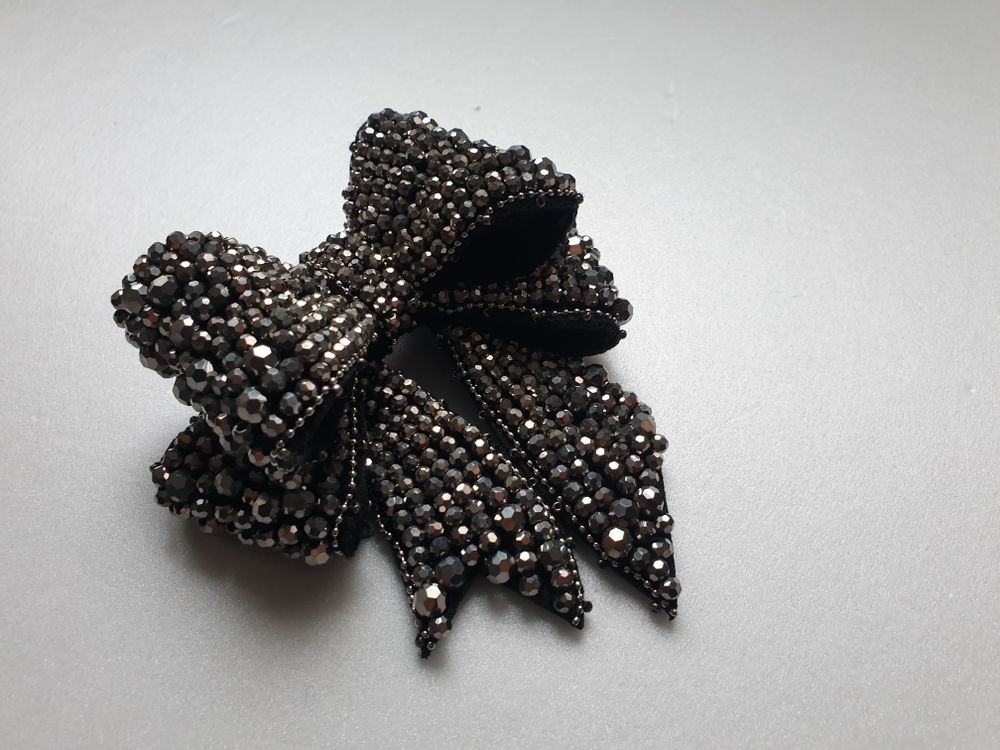 Jewelry - elegant bow - STUDIO LIA ETOILE