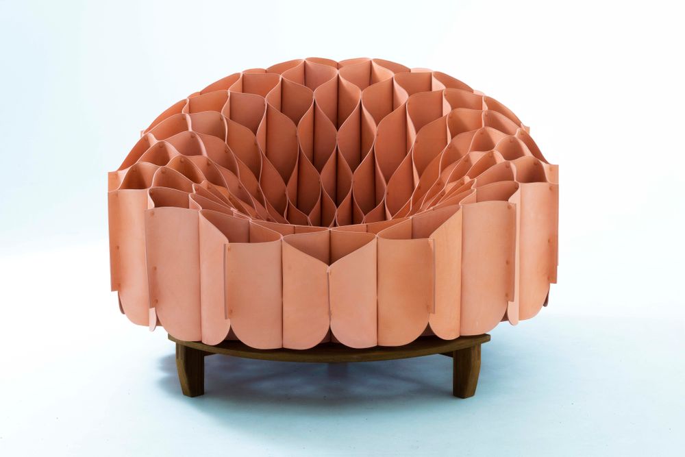 Lounge chairs - Bloom Chair - KOBE LEATHER