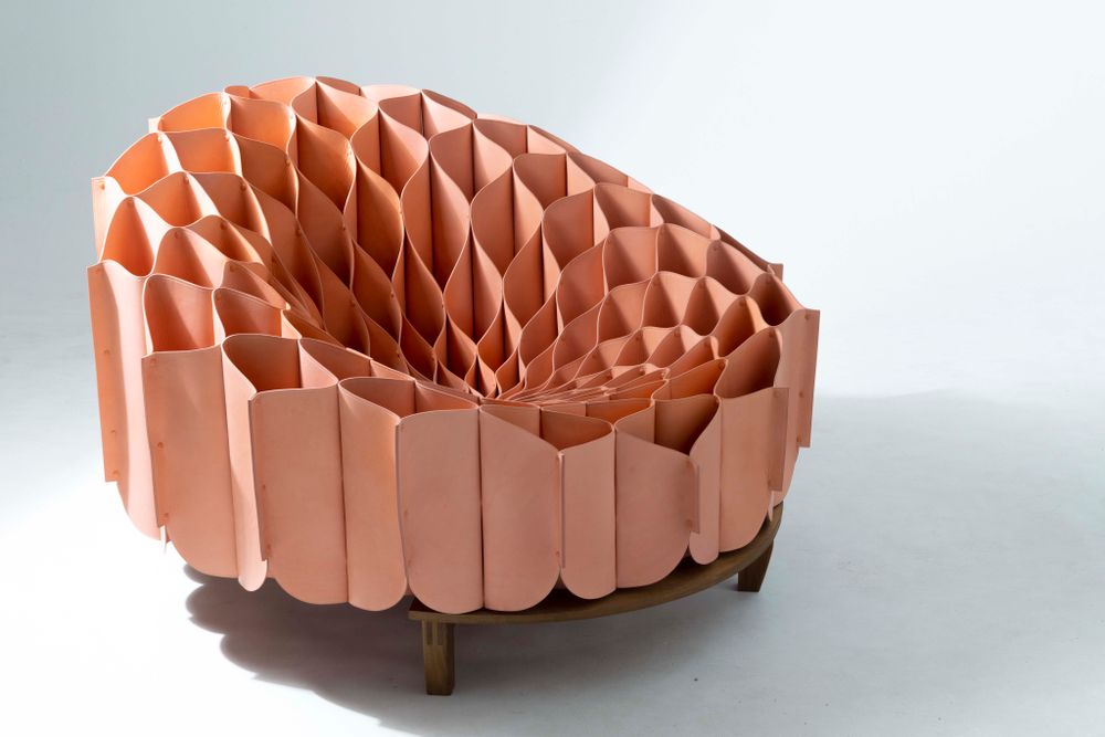Lounge chairs - Bloom Chair - KOBE LEATHER