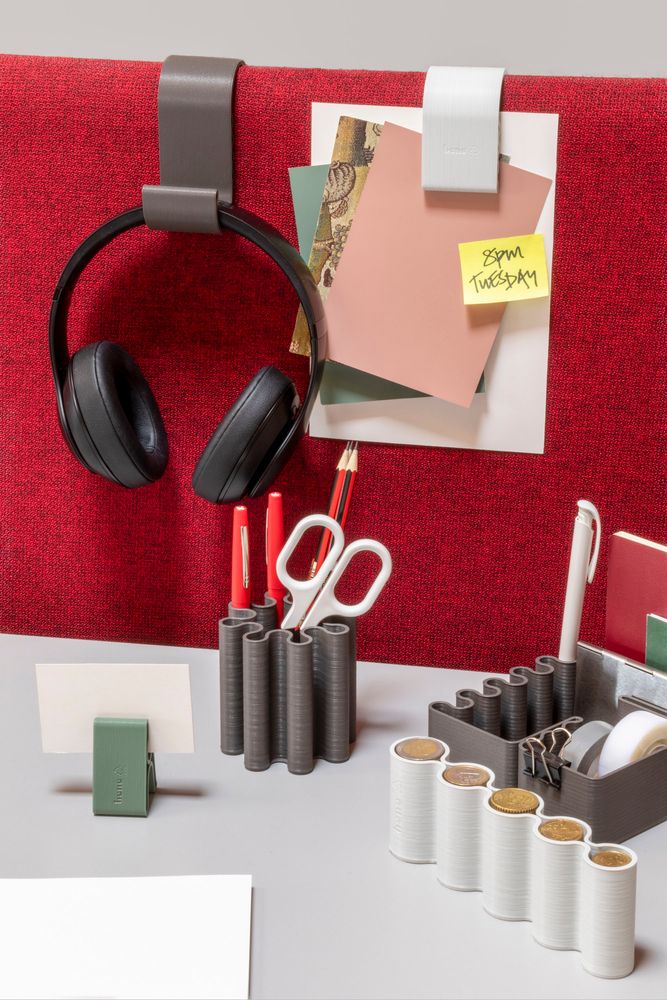 Design objects - bFRIENDS - hangers, hooks & clips - BENE