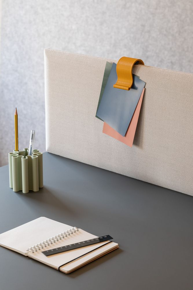 Design objects - bFRIENDS - hangers, hooks & clips - BENE