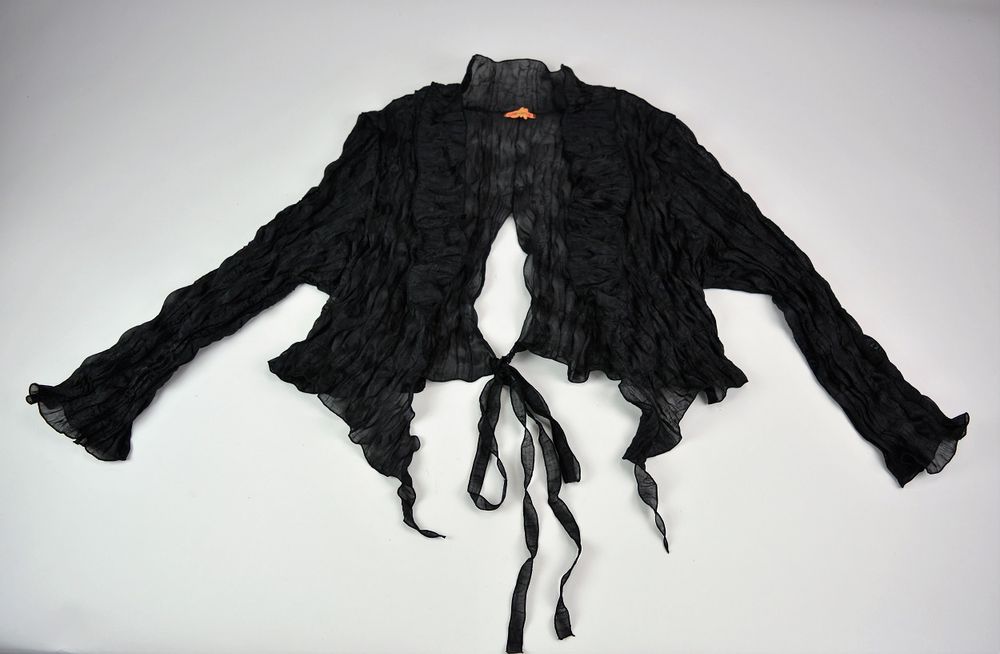 Apparel - Evening wear pleated bolero - LINÉ-GÖLZ