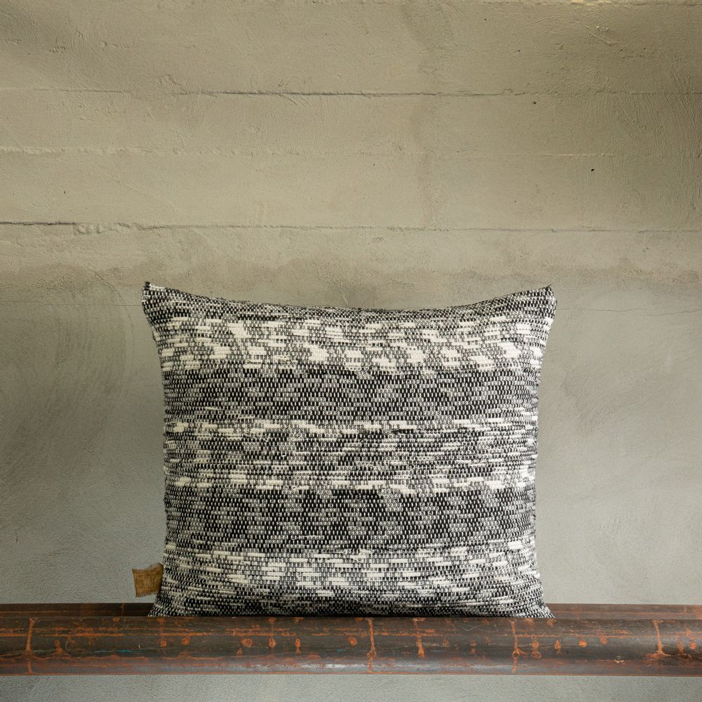 Cushions - BATTENTE - THE HOUSE OF LYRIA