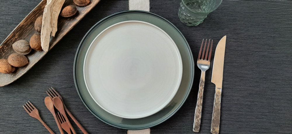 Everyday plates - ACTUAL - GRESNOVO CERAMICS