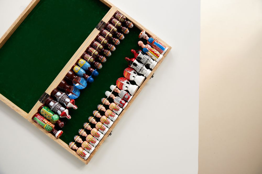 Pièces uniques - Jeu d'échecs fait main - FOUR LEAVES