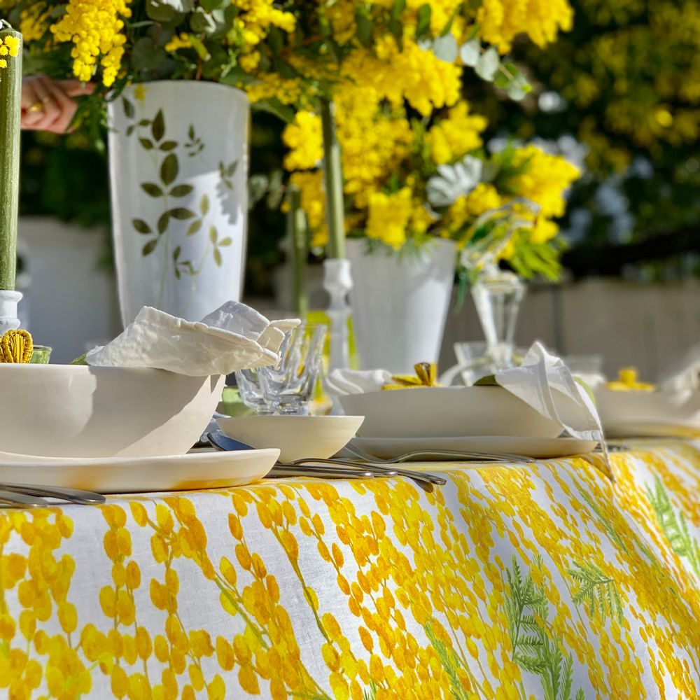 Table cloths - MIMOSA Linen Tablecloths & Napkins - SUMMERILL AND BISHOP