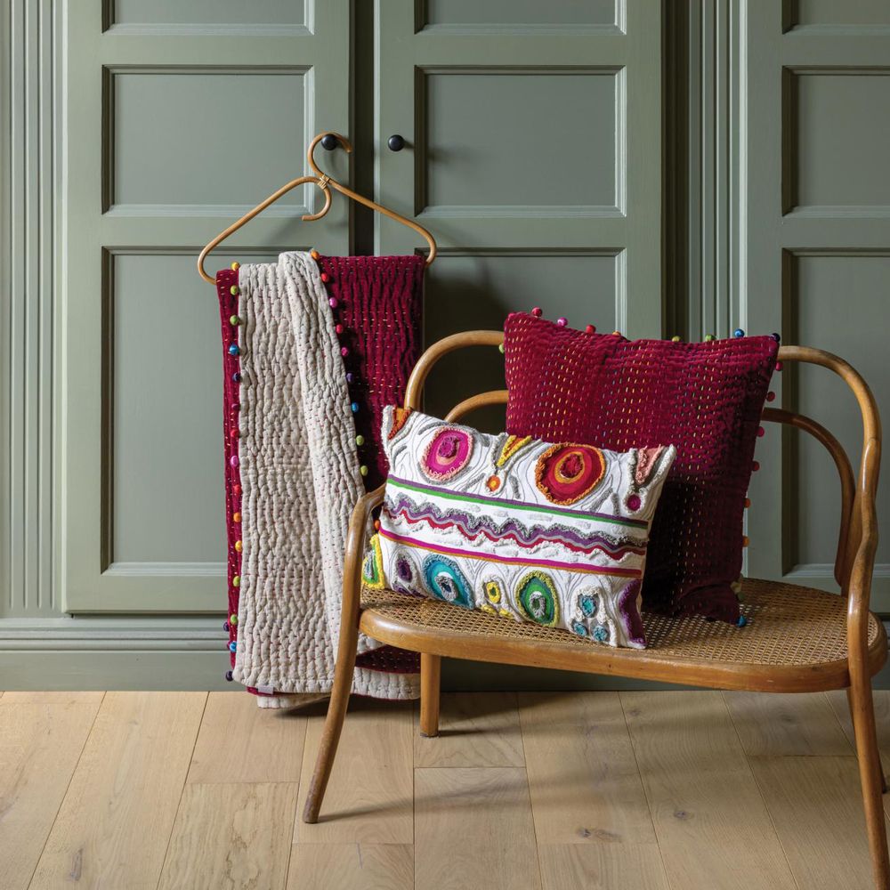 Fabric cushions - Embroidered cushion - MAISON VIVARAISE – SDE VIVARAISE WINKLER